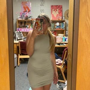 Bodycon grey dress